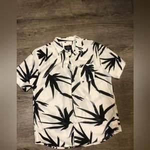 American Eagle Outfitters, medium casual button up shirt with eagle design